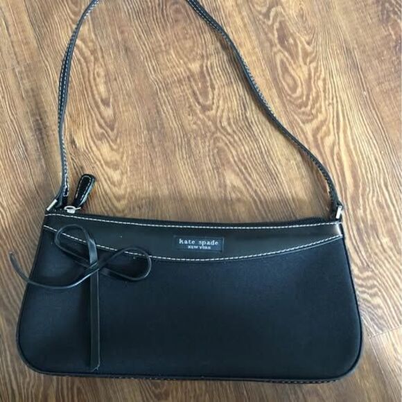 EUC Kate Spade black purse handbag bow classy, med/small purse over shoulder - Picture 1 of 6